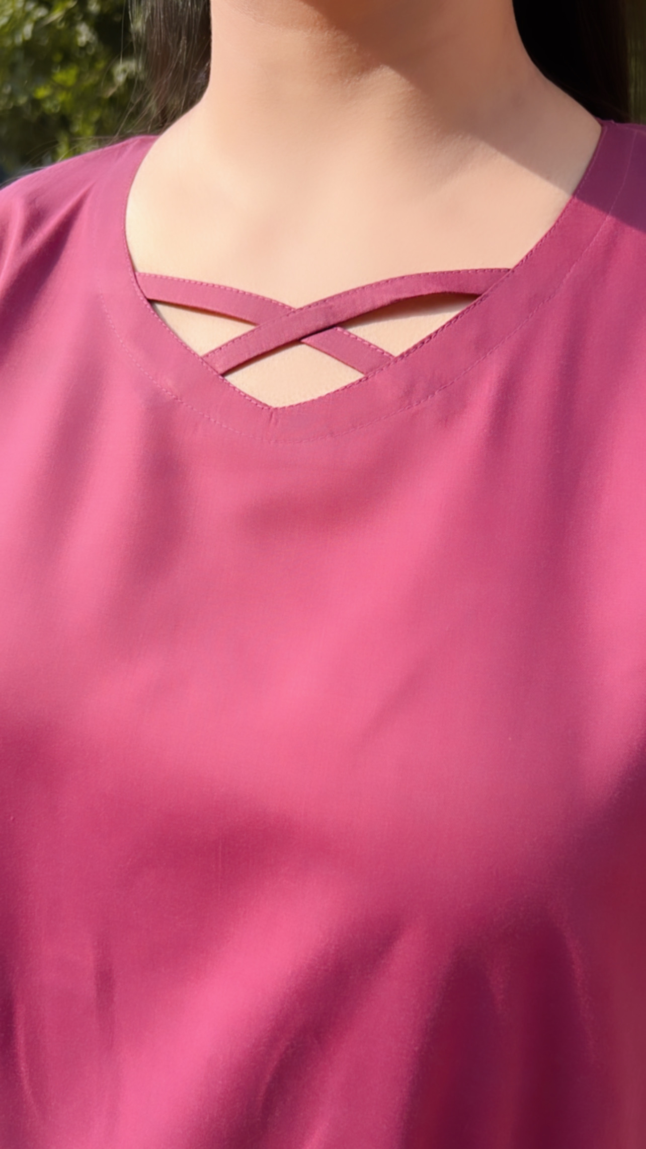 CRISS CROSS NECKLINE - Image 2